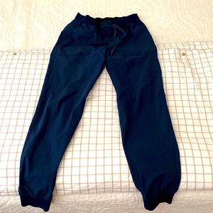 Lululemon Men’s ABC joggers navy blue